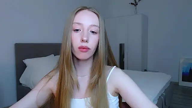 Snapshot of Luna_insniity chatting on 23, 1, 2025 Luna insniity online show from 23, 1, 2025