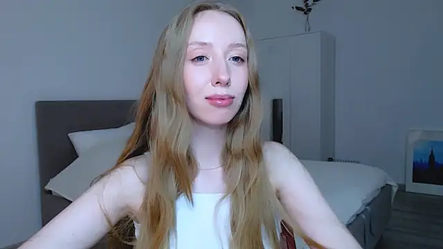 Snapshot of Luna_insniity chatting on 10, 2, 2025 Luna insniity online show from 10, 2, 2025