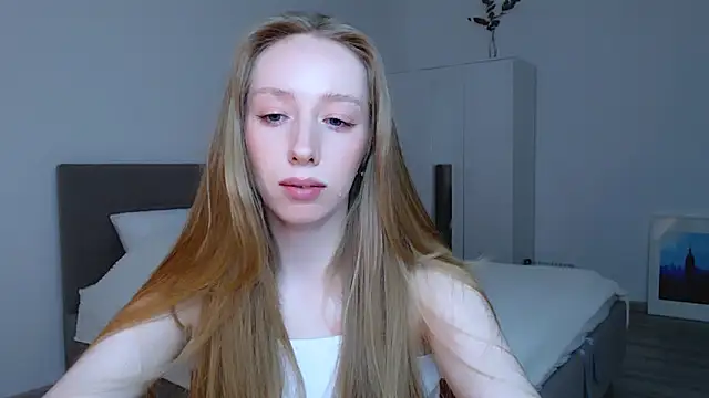 Snapshot of Luna_insniity chatting on 16, 2, 2025 Luna insniity online show from 16, 2, 2025