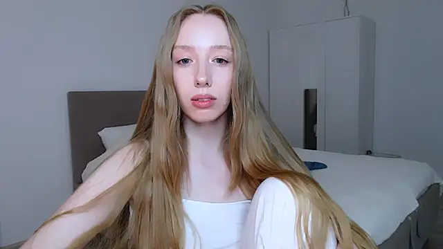 Snapshot of Luna_insniity chatting on 21, 3, 2025 Luna insniity online show from 21, 3, 2025