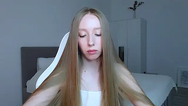 Luna insniity online show from 21, 10, 2025