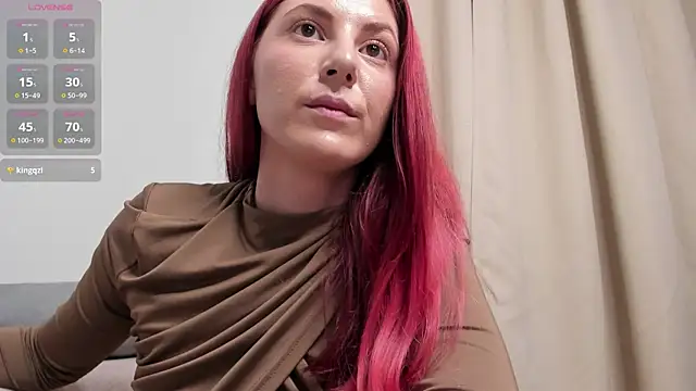 baby ivy online show from 28, 11, 2025