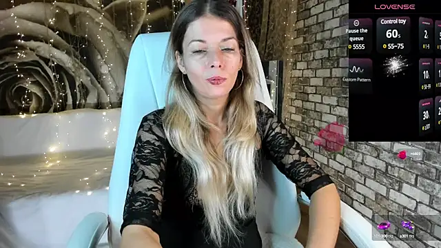 Snapshot of Eva_Melow chatting on 11, 1, 2025 Eva Melow online show from 11, 1, 2025