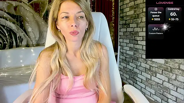 Snapshot of Eva_Melow chatting on 27, 2, 2025 Eva Melow online show from 27, 2, 2025