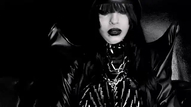 XXIOUX online show from 17, 6, 2026