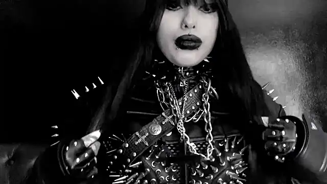 XXIOUX online show from 19, 6, 2026