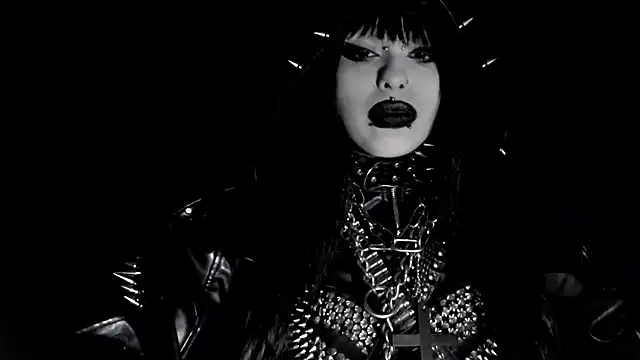 XXIOUX online show from 13, 7, 2026