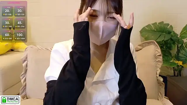 SUZU  online show from 4, 4, 2026