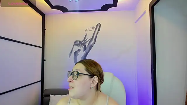 NiickyJones online show from 7, 2, 2025