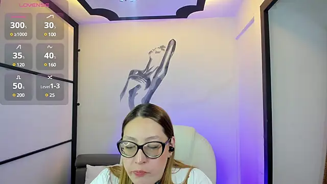 NiickyJones online show from 8, 2, 2025