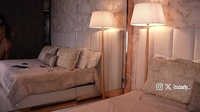 Rosalie vega online show from 14, 4, 2026