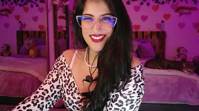 azahar  ziiz online show from 14, 4, 2026