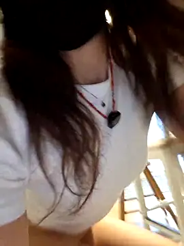 Silvia Zeno online show from 3, 4, 2026