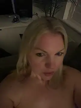 sedymilf online show from 17, 12, 2025