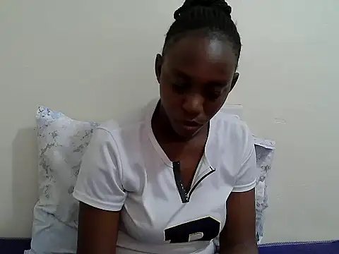 Snapshot of lizbela1 chatting on 7, 5, 2026 lizbela1 online show from 7, 5, 2026