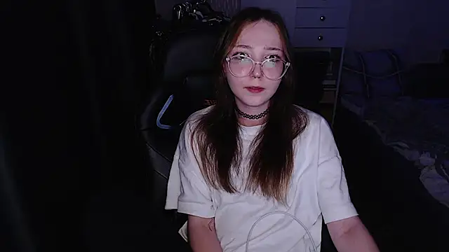 AmeliaKamishiro online show from 27, 11, 2025