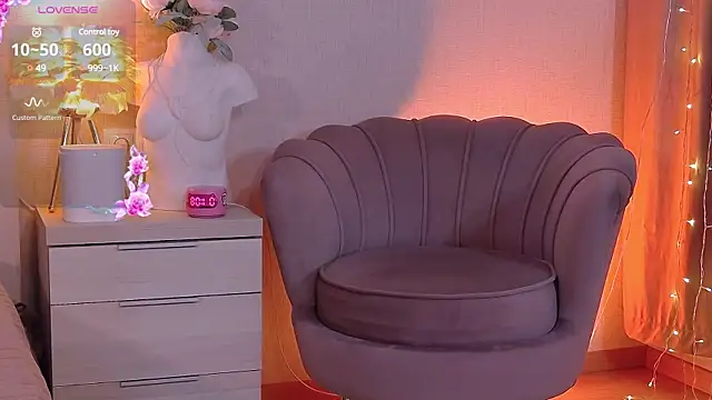 Alexis Powell online show from 7, 2, 2025