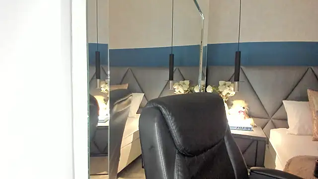 IsabellaAllen online show from 13, 2, 2025