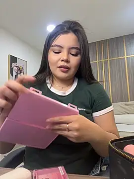IsabellaAllen online show from 15, 5, 2026