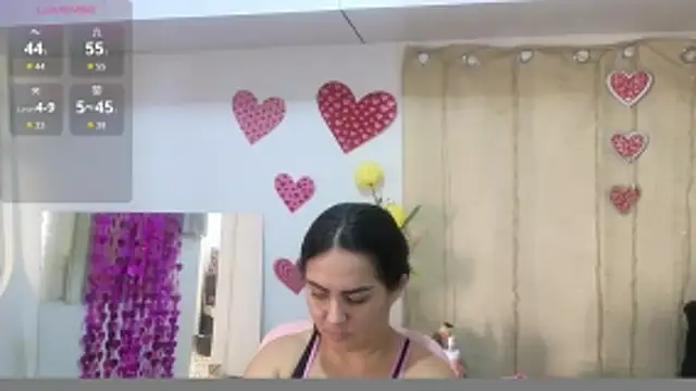 Snapshot of lovely_trix chatting on 16, 2, 2026 lovely trix online show from 16, 2, 2026