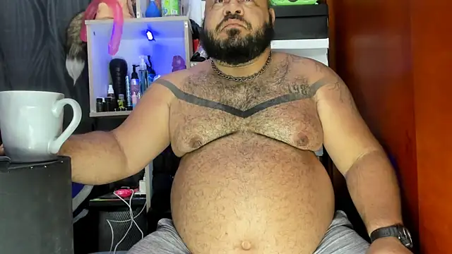 Latino bigcock online show from 10, 1, 2025