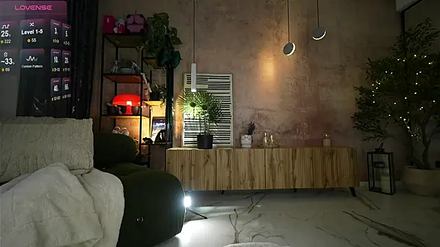 Serene Sophiex online show from 2, 7, 2026