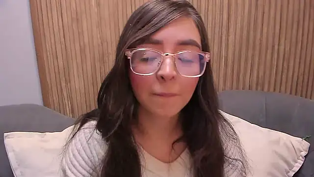 Snapshot of Eva_Macalliter chatting on 7, 12, 2024 Eva Macalliter online show from 7, 12, 2024
