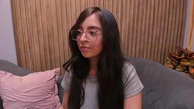 Snapshot of Eva_Macalliter chatting on 24, 1, 2025 Eva Macalliter online show from 24, 1, 2025
