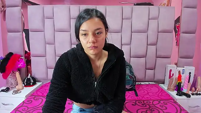 Bich Anal  online show from 25, 2, 2025