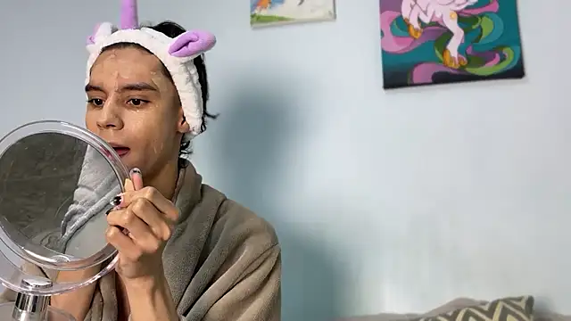 imcoltonalvin online show from 4, 12, 2025