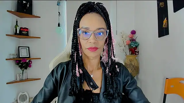 Snapshot of ScarlettMalbec chatting on 11, 1, 2025 ScarlettMalbec online show from 11, 1, 2025