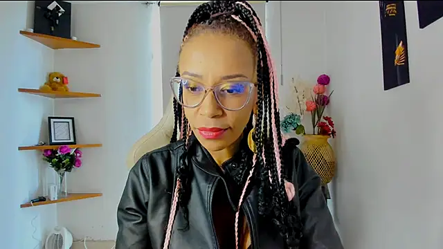 Snapshot of ScarlettMalbec chatting on 1, 2, 2025 ScarlettMalbec online show from 1, 2, 2025