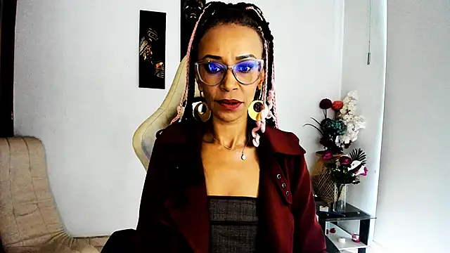 Snapshot of ScarlettMalbec chatting on 25, 2, 2025 ScarlettMalbec online show from 25, 2, 2025