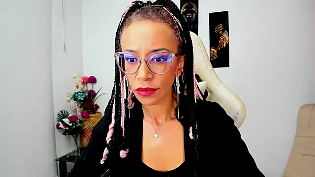 Snapshot of ScarlettMalbec chatting on 11, 3, 2025 ScarlettMalbec online show from 11, 3, 2025