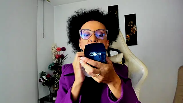 Snapshot of ScarlettMalbec chatting on 20, 3, 2025 ScarlettMalbec online show from 20, 3, 2025
