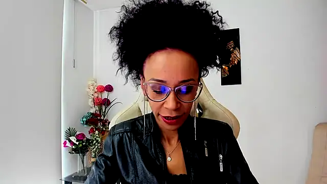 Snapshot of ScarlettMalbec chatting on 20, 3, 2025 ScarlettMalbec online show from 20, 3, 2025
