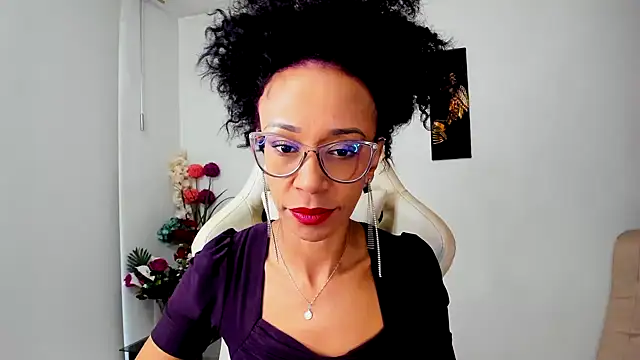 Snapshot of ScarlettMalbec chatting on 22, 3, 2025 ScarlettMalbec online show from 22, 3, 2025
