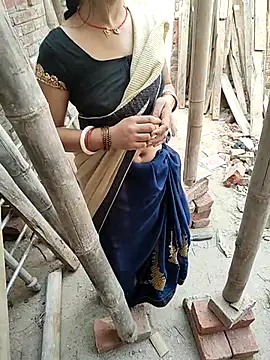 COUPLLE VILLAGE online show from 12, 3, 2026