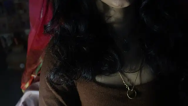 -AyeshaSinghania- online show from 10, 10, 2025