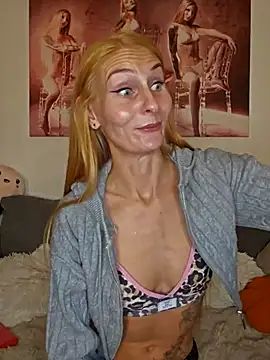 LessiaMia online show from 26, 10, 2025