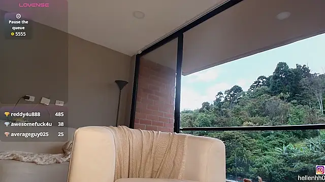 Helenbronwx online show from 21, 12, 2025