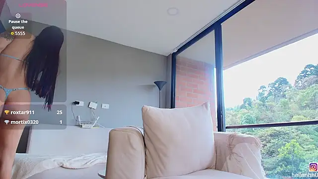 Helenbronwx online show from 4, 2, 2026