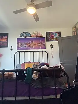 Bigbuttbrooklynn online show from 13, 5, 2026