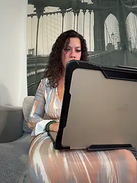 Bigbuttbrooklynn online show from 16, 5, 2026