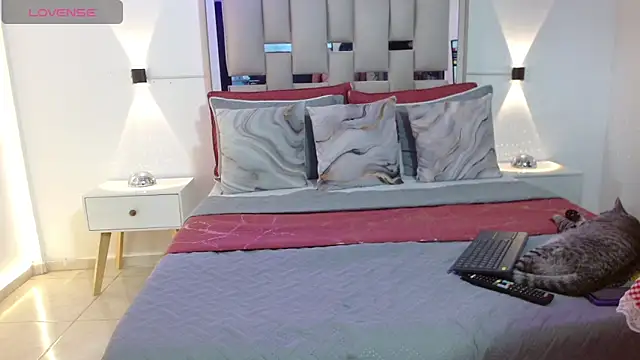 hellen martin online show from 25, 3, 2026