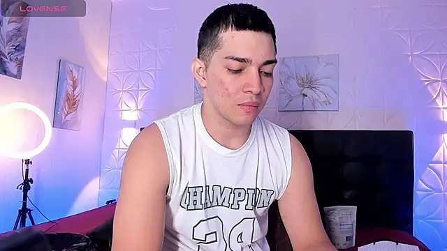 Snapshot of JUANDIAMONDS98 chatting on 10, 9, 2025 JUANDIAMONDS98 online show from 10, 9, 2025