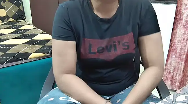 Snapshot of bhabhisexxy_880 chatting on 21, 1, 2025 bhabhisexxy 880 online show from 21, 1, 2025