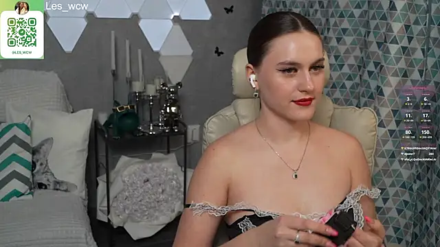 Snapshot of HarleyDeess chatting on 21, 3, 2025 HarleyDeess online show from 21, 3, 2025