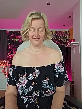Snapshot of MarleneBloem chatting on 22, 5, 2026 MarleneBloem online show from 22, 5, 2026