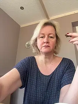Snapshot of MarleneBloem chatting on 24, 5, 2026 MarleneBloem online show from 24, 5, 2026